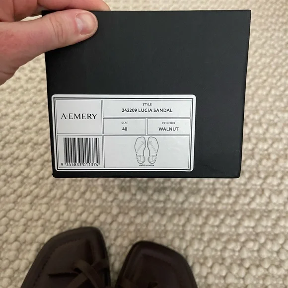 A.Emery Lucia Sandals Walnut - Picture 6 of 9